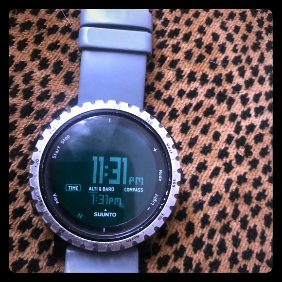 suunto dusk gray